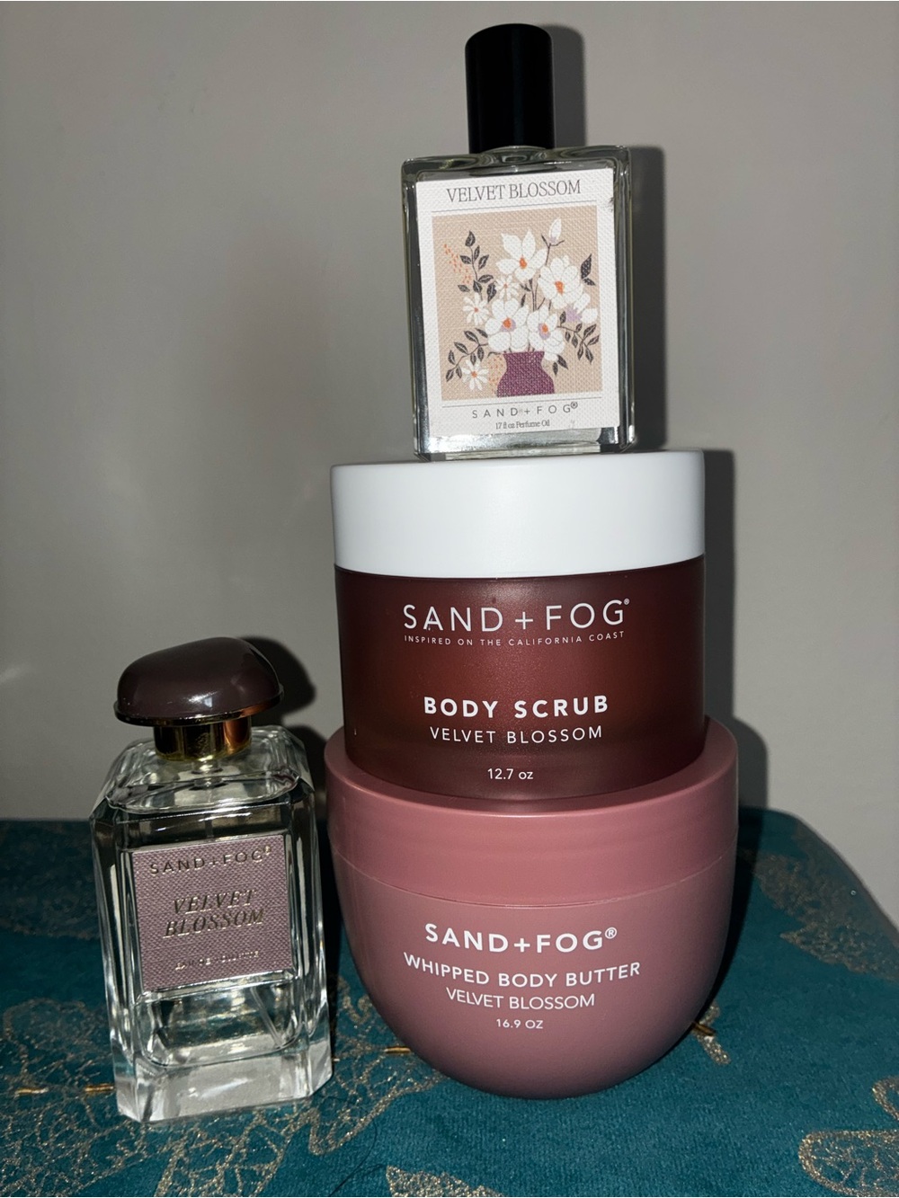 Sand and Fog Velvet Blossom set